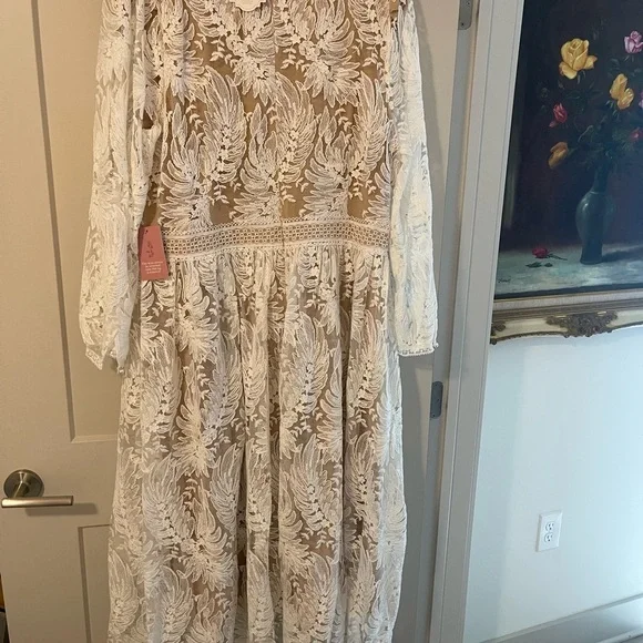 Ivy City Co White Lace Long Sleeve Dress - Picture 5 of 5
